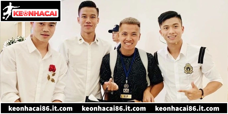 Vẻ đẹp phóng khoáng và giá trị cốt lõi của bóng đá đường phố